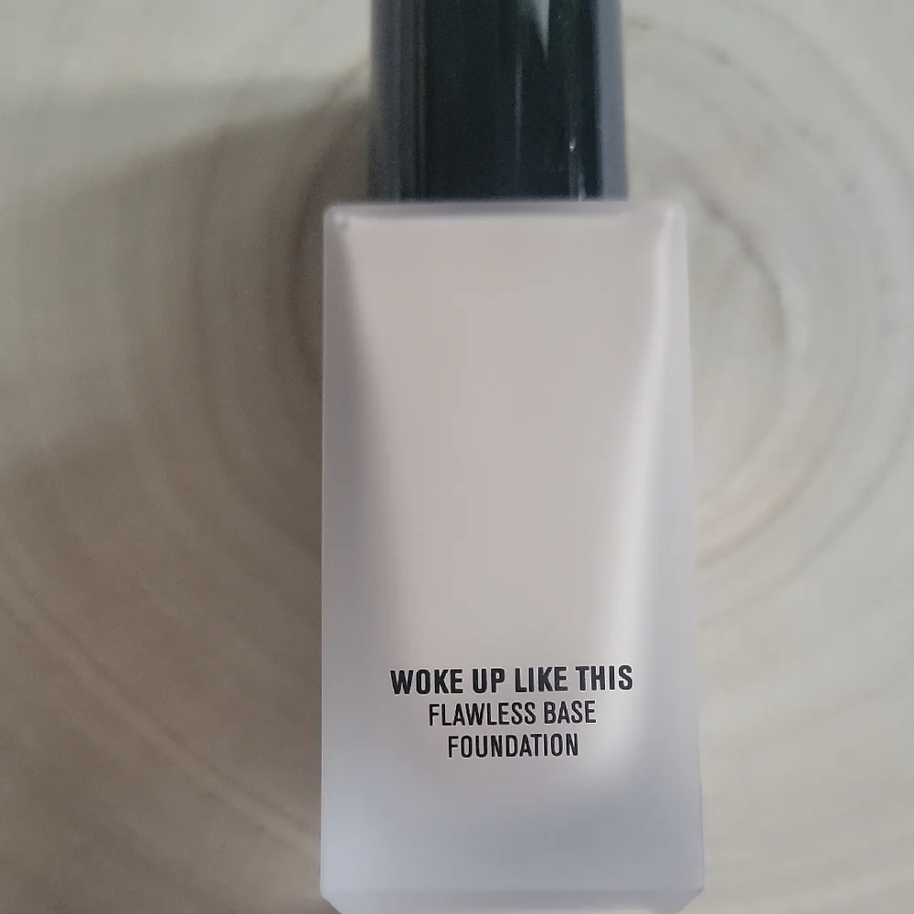 IL MAKIAGE Foundation Makeup